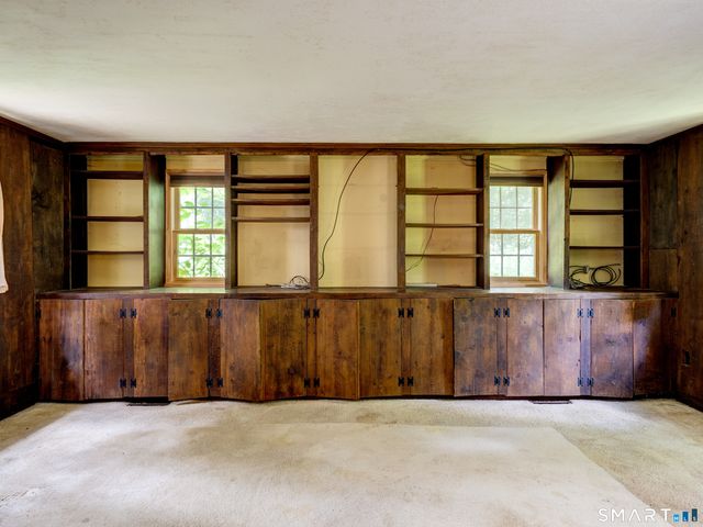 1797 Middletown Avenue, North Branford, CT 06472