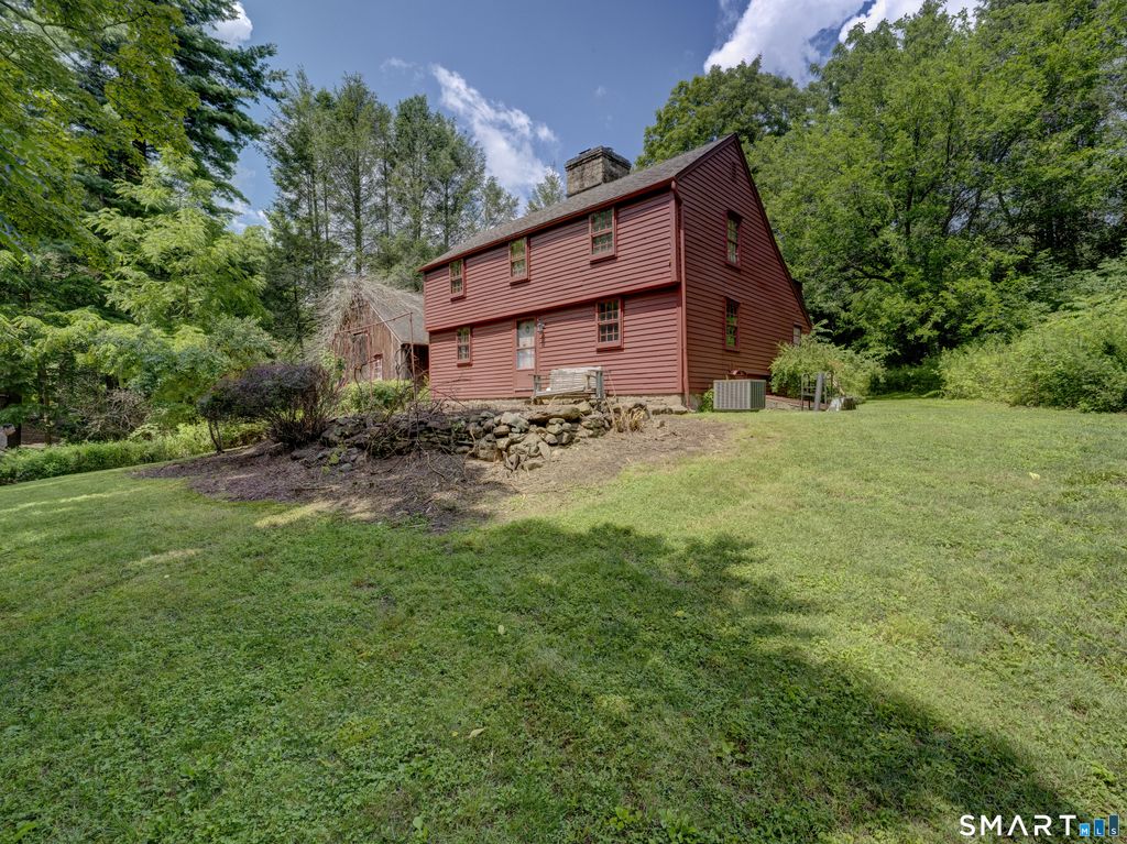 1797 Middletown Avenue, North Branford, CT 06472