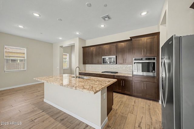 1899 N 140th Drive, Goodyear, AZ 85395