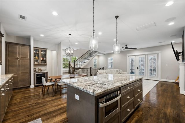 2915 Hicks Street, Houston, TX 77007