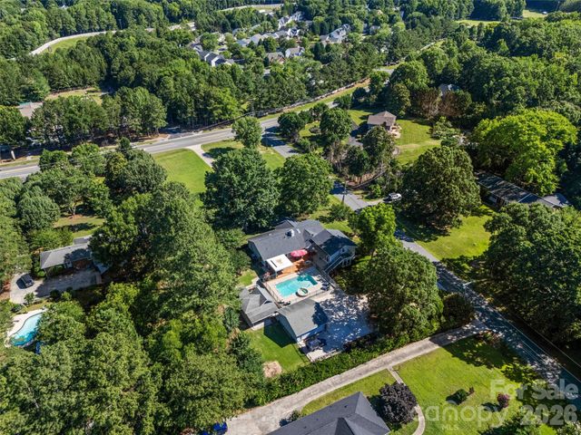 3101 Mckee Road, Charlotte, NC 28270