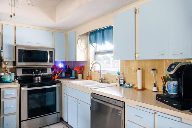 3614 22ND AVENUE W, Bradenton, FL 34205