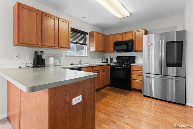 19338 Delaware Avenue, Redford, MI 48240