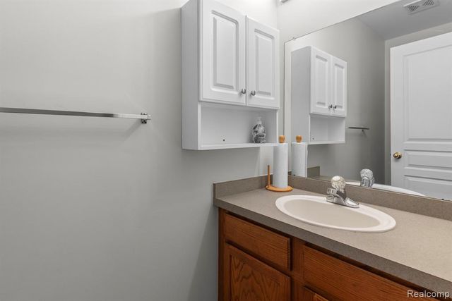 19338 Delaware Avenue, Redford, MI 48240