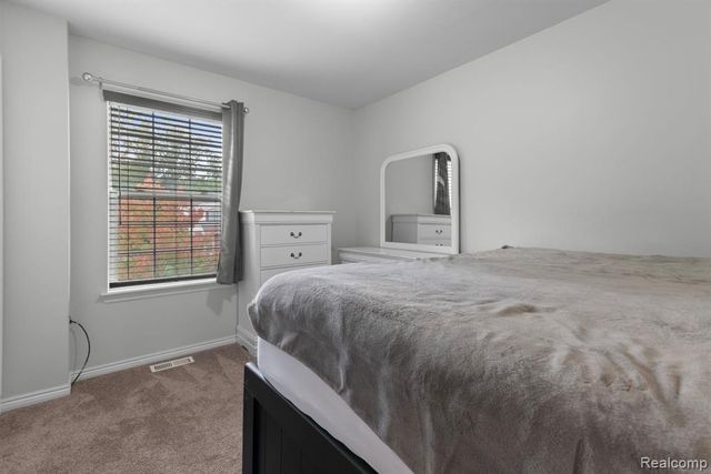19338 Delaware Avenue, Redford, MI 48240