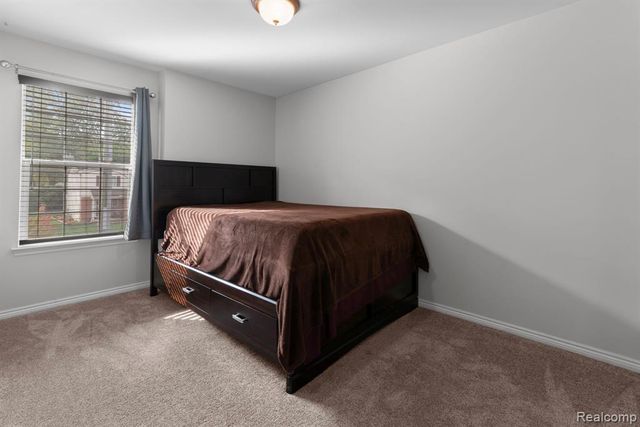 19338 Delaware Avenue, Redford, MI 48240
