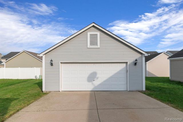 19338 Delaware Avenue, Redford, MI 48240