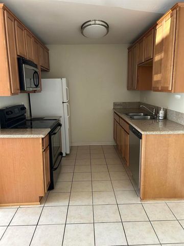 1386 E Madison Avenue, El Cajon, CA 92021