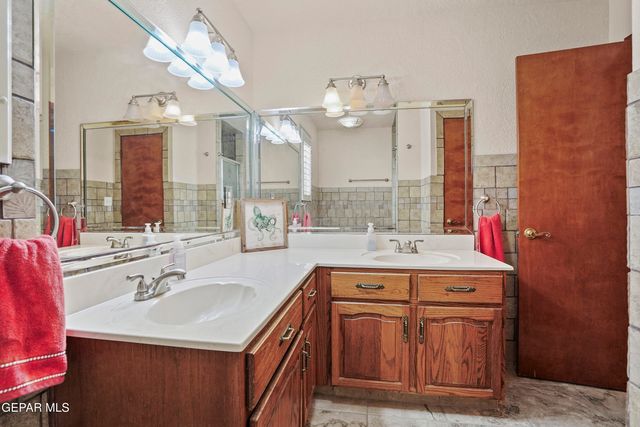 1935 Bay City Place, El Paso, TX 79936