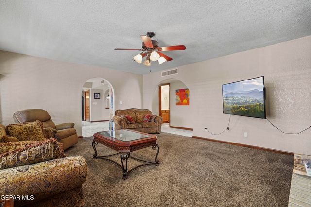 1935 Bay City Place, El Paso, TX 79936