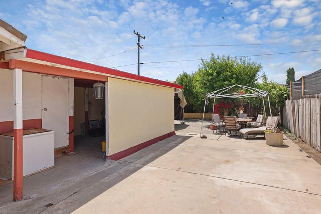 16419 Bizzibe St, Lathrop, CA 95330