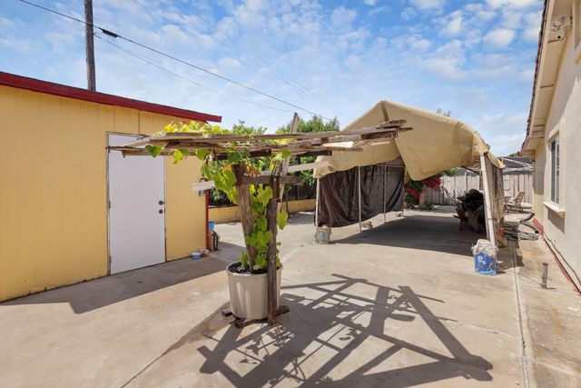 16419 Bizzibe St, Lathrop, CA 95330