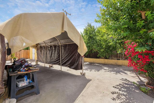 16419 Bizzibe St, Lathrop, CA 95330