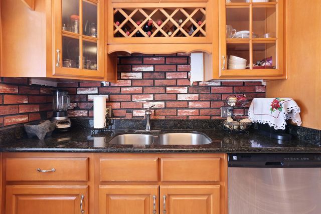 16419 Bizzibe St, Lathrop, CA 95330
