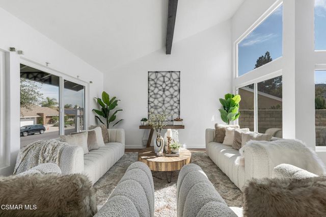 816 Pamela Wood Street, Newbury Park, CA 91320