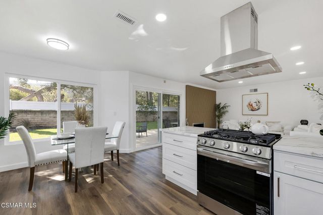 816 Pamela Wood Street, Newbury Park, CA 91320