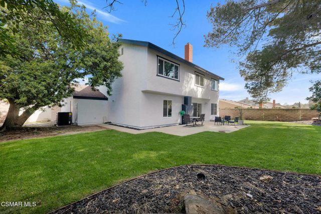 816 Pamela Wood Street, Newbury Park, CA 91320