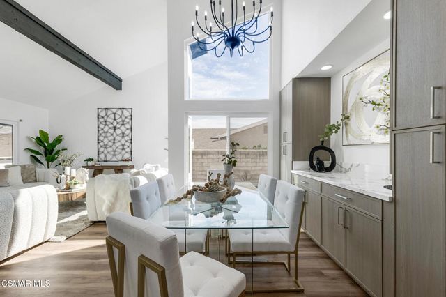 816 Pamela Wood Street, Newbury Park, CA 91320