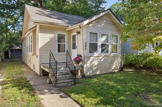 595 E Drayton Street, Ferndale, MI 48220
