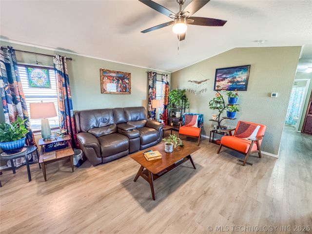 114165 S 4201, Checotah, OK 74426