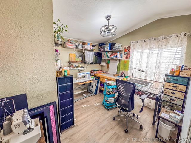 114165 S 4201, Checotah, OK 74426