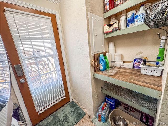 114165 S 4201, Checotah, OK 74426