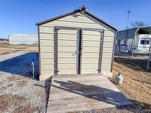 114165 S 4201, Checotah, OK 74426