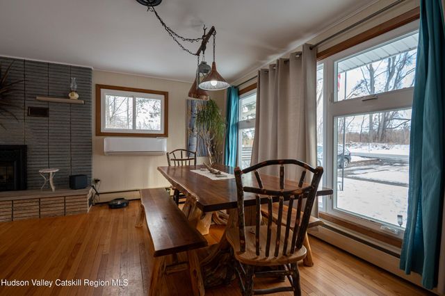 1169 New York 9j, Stuyvesant, NY 12173