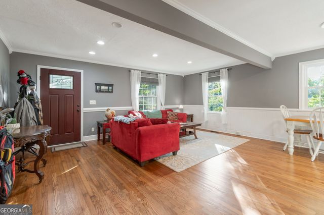 1396 Enota Avenue NE, Gainesville, GA 30501