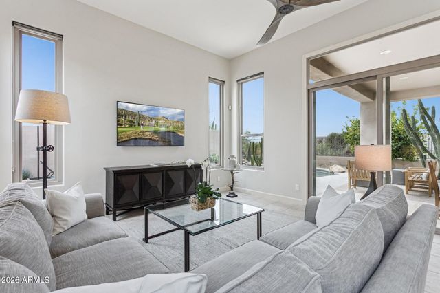 10831 E WHITE FEATHER Lane, Scottsdale, AZ 85262