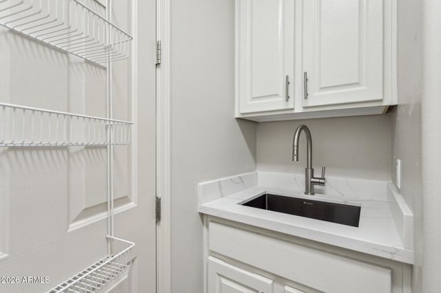 10831 E WHITE FEATHER Lane, Scottsdale, AZ 85262