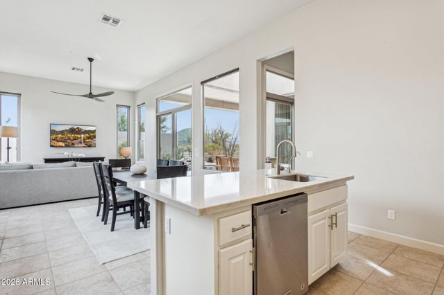 10831 E WHITE FEATHER Lane, Scottsdale, AZ 85262