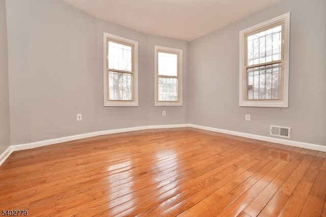 151 Vermont Ave, Newark City, NJ 07106