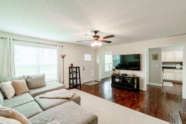 20 Hibiscus Court, Morehead, KY 40351
