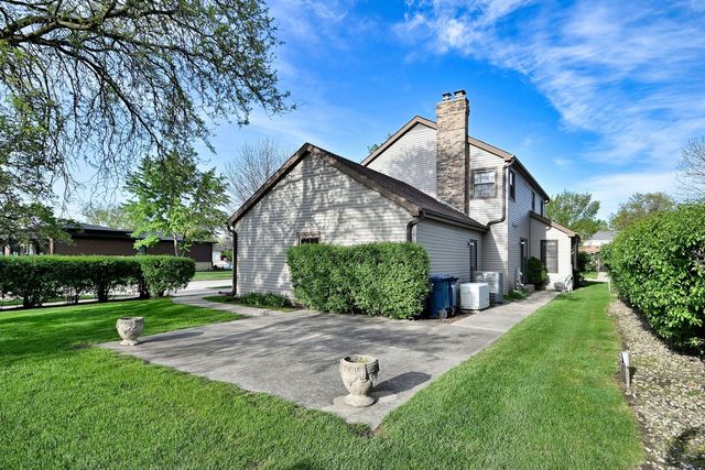 420 E Madison Street, Elmhurst, IL 60126