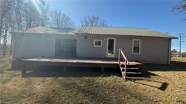 1338 Unity Street, Thomasville, NC 27360