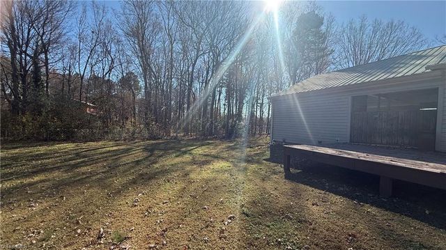 1338 Unity Street, Thomasville, NC 27360