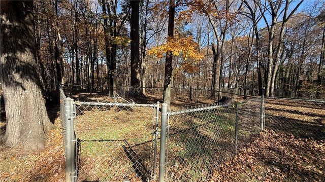 1338 Unity Street, Thomasville, NC 27360