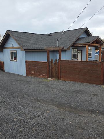 1810 Gary Street, Klamath Falls, OR 97603