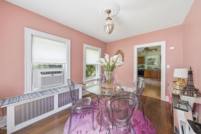 279 S Main Avenue, Albany, NY 12208