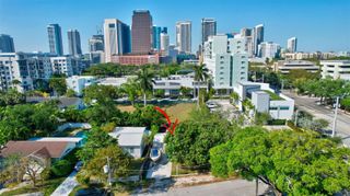 217 SE 10th St, Fort Lauderdale, FL 33316