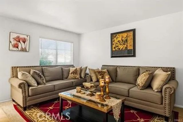 12050 Goldoak Court, Victorville, CA 92392