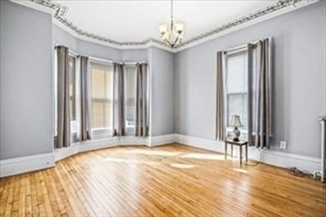 29 Chestnut St 1, Wakefield, MA 01880