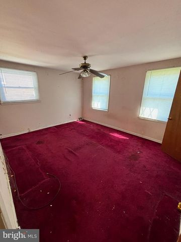 217 EMERALD LN, Media, PA 19063