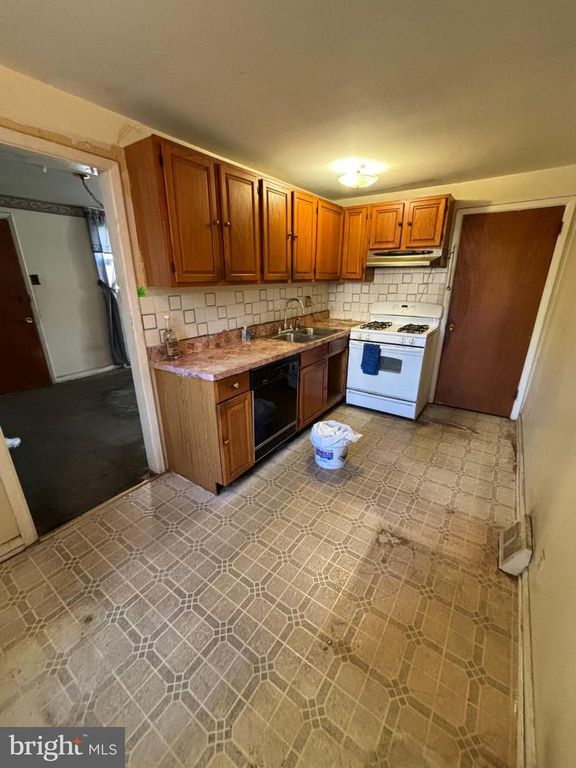 217 EMERALD LN, MEDIA, PA 19063 — photo 5