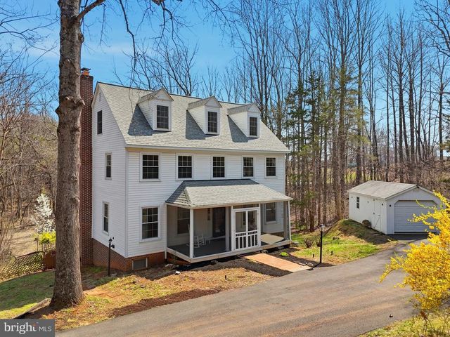 8277 LOCK LN, Warrenton, VA 20186