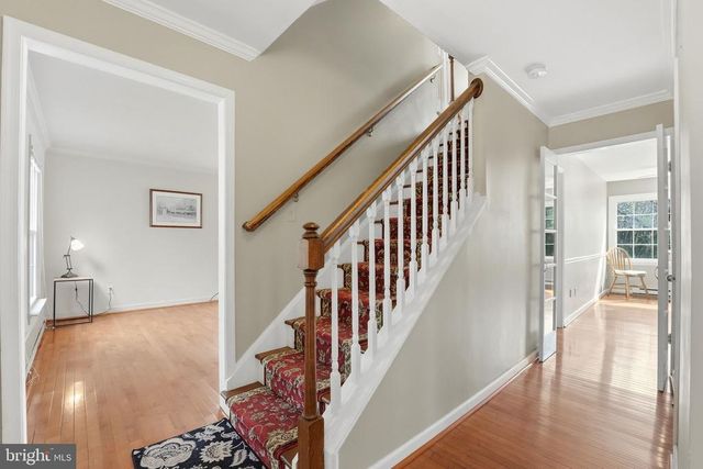 8277 LOCK LN, Warrenton, VA 20186