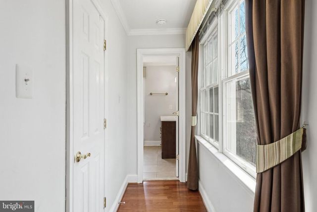 8277 LOCK LN, Warrenton, VA 20186