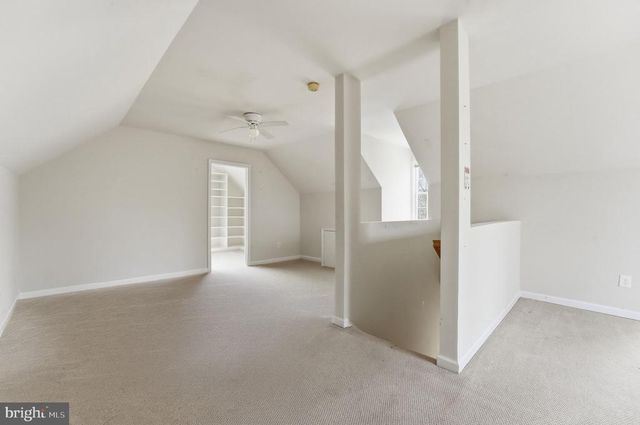 8277 LOCK LN, Warrenton, VA 20186