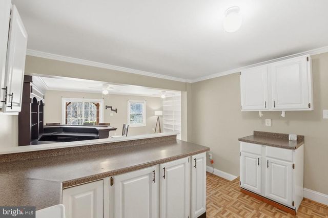 8277 LOCK LN, Warrenton, VA 20186